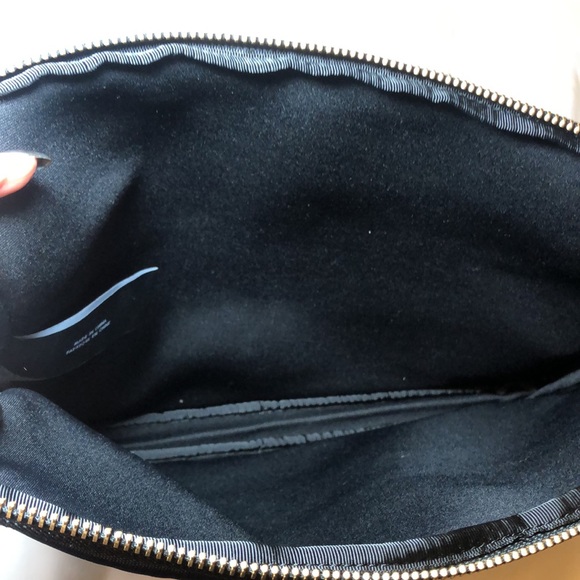 Marc Jacobs Computer Sleeve - Picture 3 of 7